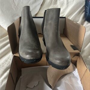 Sorel Gray Ankle Boots